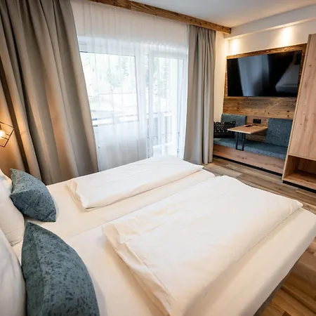 Gasthof Gosauschmied Guest house Gosau